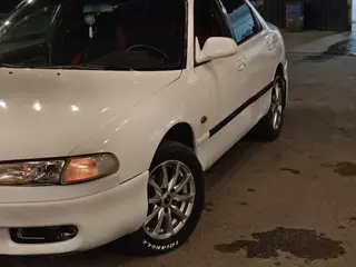 Mazda Cronos