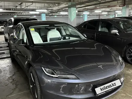 Tesla Model 3 2024 года за 17 500 000 тг. в Алматы – фото 2