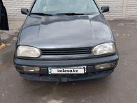 Volkswagen Golf 1993 годаүшін1 100 000 тг. в Тараз