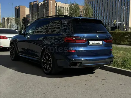 BMW X7 2021 года за 42 000 000 тг. в Астана – фото 4