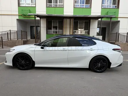 Toyota Camry 2023 года за 16 590 000 тг. в Алматы – фото 4