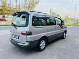 Hyundai Starex 2003 годаfor4 200 000 тг. в Шымкент – фото 5