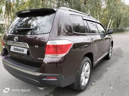 Toyota Highlander 2013 года за 12 250 000 тг. в Алматы – фото 10