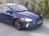 Hyundai Elantra 2018 года за 4 700 000 тг. в Актау – фото 2