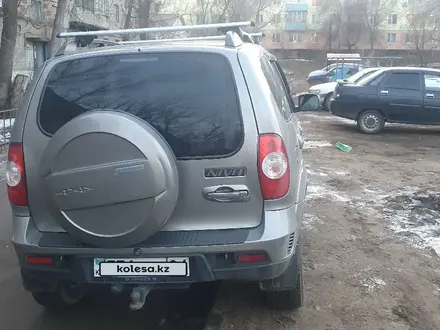 Chevrolet Niva 2011 года за 3 500 000 тг. в Актобе – фото 4