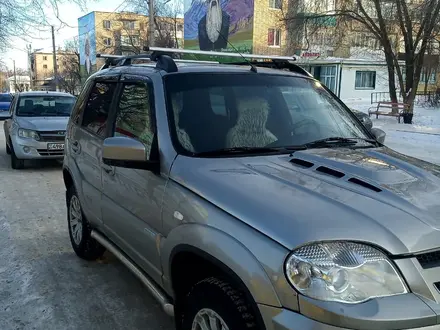 Chevrolet Niva 2011 года за 3 500 000 тг. в Актобе – фото 6