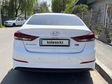 Hyundai Elantra 2018 года за 7 600 000 тг. в Алматы – фото 3