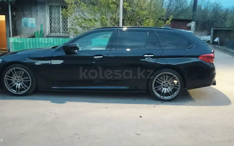 BMW 540 2018 года за 19 800 000 тг. в Алматы