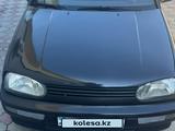 Volkswagen Golf 1993 годаүшін1 500 000 тг. в Кордай