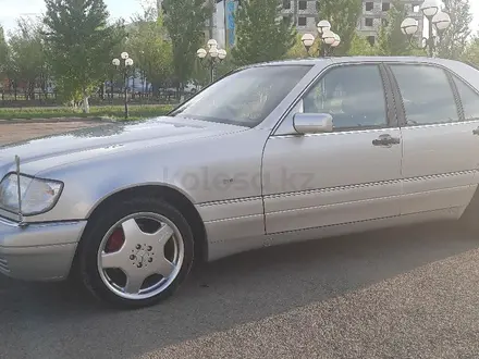 Mercedes-Benz S 320 1997 года за 7 000 000 тг. в Атырау – фото 5