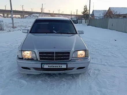 Mercedes-Benz C 200 1994 года за 1 700 000 тг. в Кокшетау – фото 3