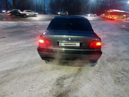 BMW 740 1998 года за 5 000 000 тг. в Алматы – фото 10
