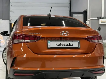Hyundai Accent 2022 года за 7 300 000 тг. в Шымкент – фото 4