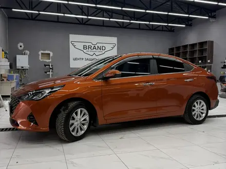 Hyundai Accent 2022 года за 7 300 000 тг. в Шымкент – фото 2