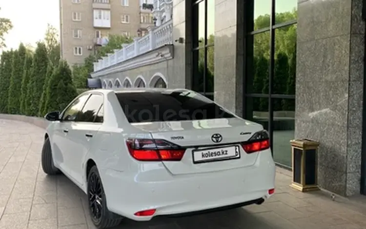 Toyota Camry 2015 года за 12 700 000 тг. в Усть-Каменогорск