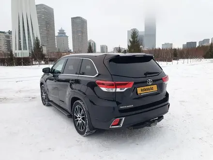 Toyota Highlander 2019 года за 22 000 000 тг. в Астана – фото 10