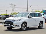 Mitsubishi Outlander 2022 годаүшін9 500 000 тг. в Семей – фото 2