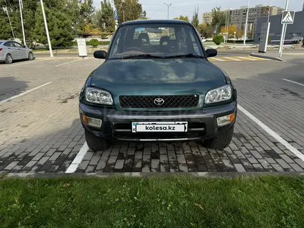 Toyota RAV4 1997 года за 2 400 000 тг. в Алматы