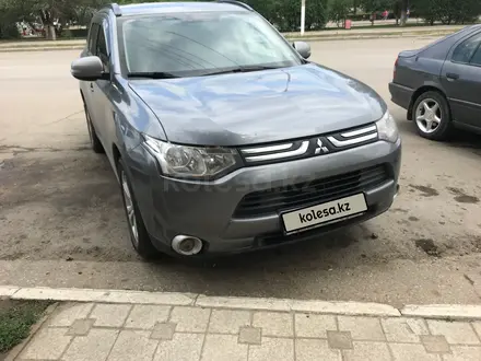 Mitsubishi Outlander 2012 года за 3 700 000 тг. в Актобе – фото 7