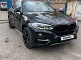 BMW X6 2015 года за 19 990 000 тг. в Астана – фото 2