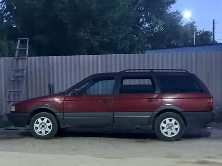 Volkswagen Passat 1992 года за 900 000 тг. в Алматы