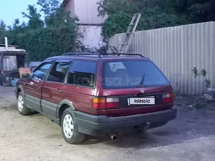 Volkswagen Passat 1992 года за 900 000 тг. в Алматы – фото 2
