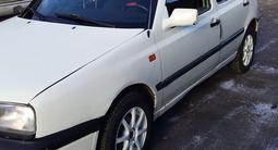 Volkswagen Golf 1993 года за 1 600 000 тг. в Темиртау – фото 4