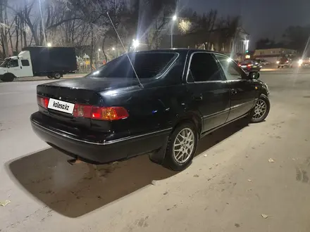 Toyota Camry 2000 года за 3 999 999 тг. в Алматы – фото 3