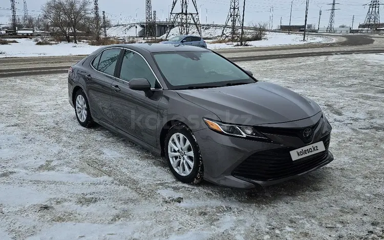 Toyota Camry 2019 года за 12 000 000 тг. в Жезказган