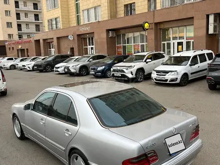 Mercedes-Benz E 320 2000 года за 5 000 000 тг. в Астана