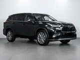 Toyota Highlander Prestige 2025 года за 26 000 000 тг. в Семей
