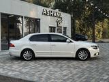 Skoda Superb 2014 года за 6 500 000 тг. в Алматы – фото 4