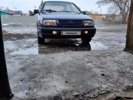 Volkswagen Vento 1992 года за 750 000 тг. в Усть-Каменогорск – фото 9