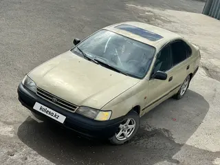 Toyota Carina E