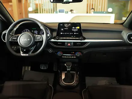 Kia Cerato GT Line+ 2025 года за 12 390 000 тг. в Уральск – фото 7