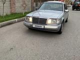 Mercedes-Benz E 200 1994 годаүшін3 450 000 тг. в Алматы