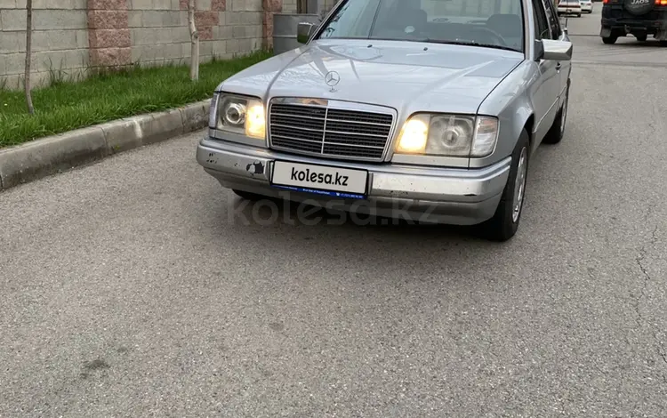 Mercedes-Benz E 200 1994 года за 3 450 000 тг. в Алматы