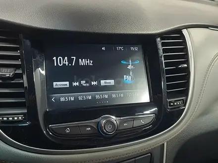 Chevrolet Tracker 2020 года за 5 990 000 тг. в Алматы – фото 23
