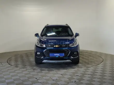 Chevrolet Tracker 2020 года за 5 990 000 тг. в Алматы – фото 2
