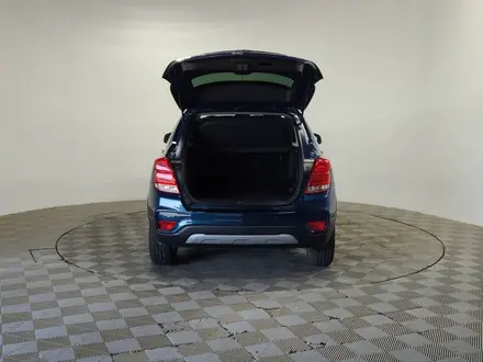 Chevrolet Tracker 2020 года за 5 990 000 тг. в Алматы – фото 9