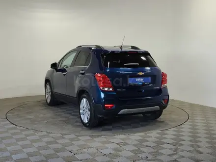 Chevrolet Tracker 2020 года за 5 990 000 тг. в Алматы – фото 7