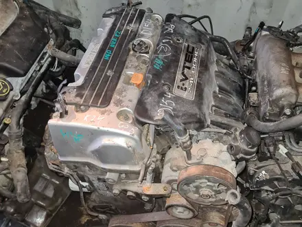 Honda CRV Двигатель K24 за 350 000 тг. в Алматы – фото 2