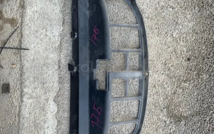 Накладка на телевизор на Lexus ES300 за 8 000 тг. в Алматы