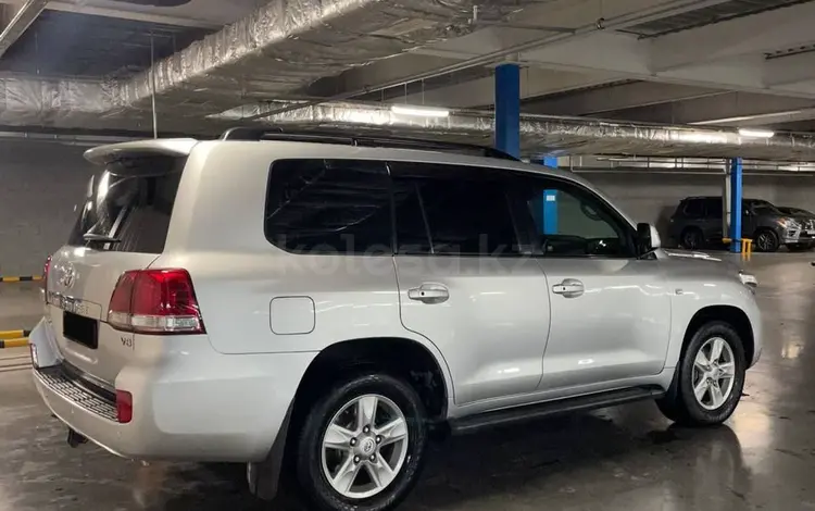 Toyota Land Cruiser 2010 года за 19 800 000 тг. в Усть-Каменогорск