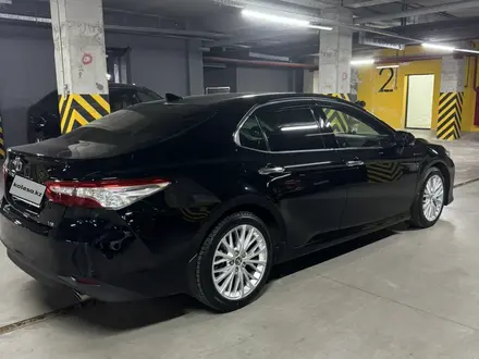 Toyota Camry 2019 года за 17 100 000 тг. в Алматы – фото 7