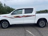 Toyota Hilux 2022 года за 14 500 000 тг. в Шымкент