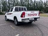 Toyota Hilux 2022 года за 14 500 000 тг. в Шымкент – фото 5