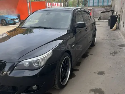 BMW 530 2003 года за 5 850 000 тг. в Алматы – фото 14