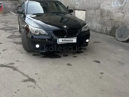 BMW 530 2003 года за 5 850 000 тг. в Алматы – фото 3
