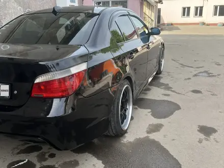 BMW 530 2003 года за 5 850 000 тг. в Алматы – фото 9